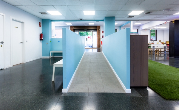 Sala principal_rampa de acceso