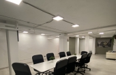 Sala ambientada para reuniones